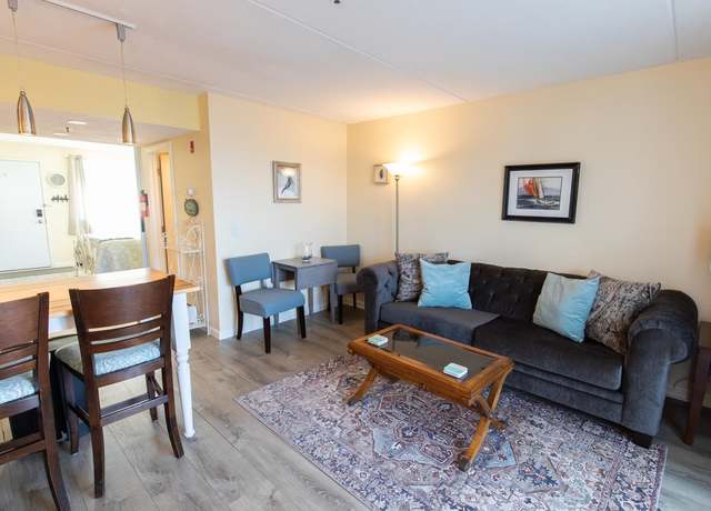 Property at 933 Ocean Blvd #107, Hampton, NH 03842, 1 bed, 1 bath