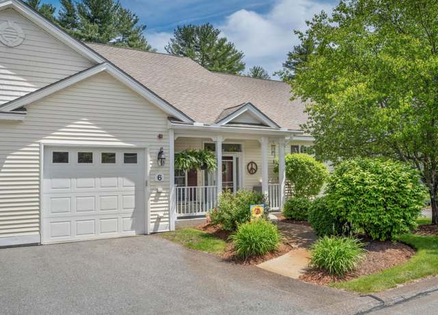Property at 6 Concord Coach Ln, Litchfield, NH 03052, 2 beds, 2 baths