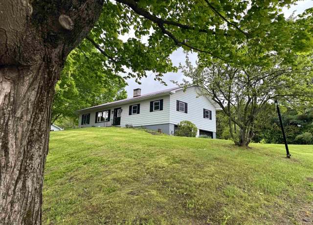 Property at 213 Scottsdale Rd, Newport City, VT 05855, 3 beds, 2 baths