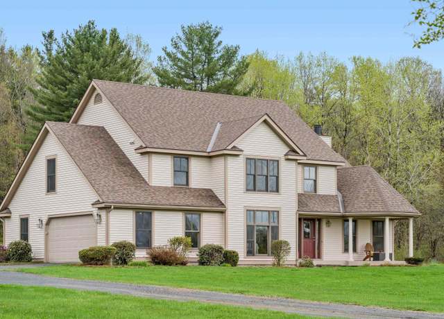 Property at 337 Scott Hill Rd, Berlin, VT 05641, 4 beds, 2.5 baths