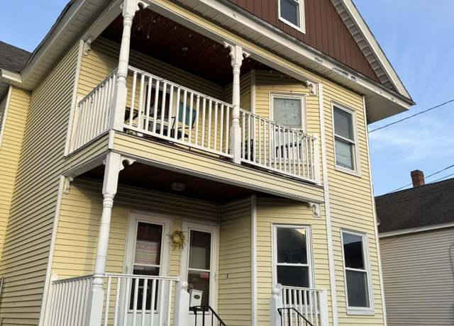 Property at 6 Holmes St, Nashua, NH 03060, 6 beds, 2 baths