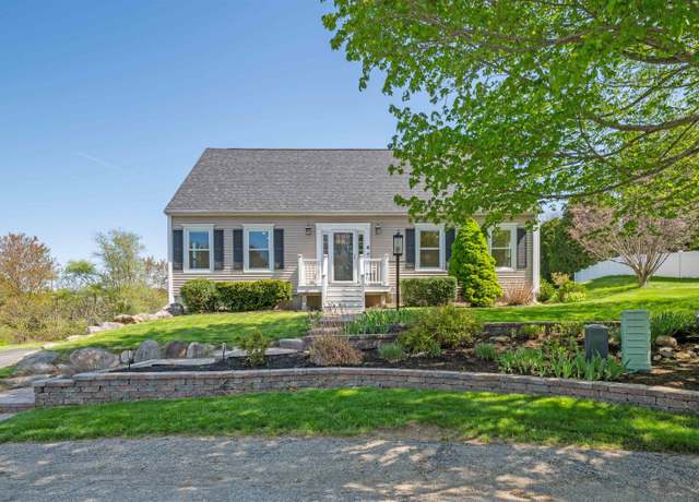 Property at 4 Iris Dr, Stratham, NH 03885, 3 beds, 2 baths