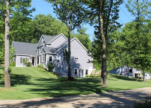 Property at 203 Kingston Rd, Danville, NH 03819, 4 beds, 3.5 baths