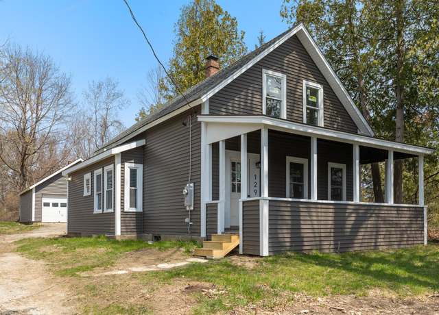 Property at 129 Temple St, Rutland City, VT 05701, 3 beds, 1 bath