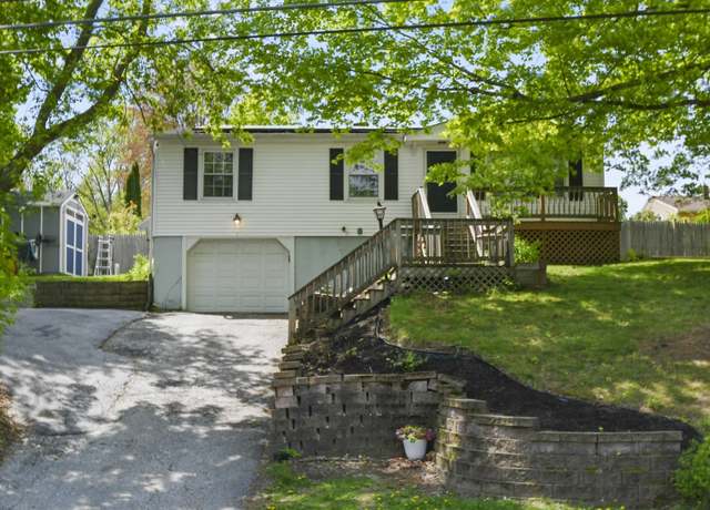 Property at 7 Pine St, Hooksett, NH 03106, 3 beds, 1 bath