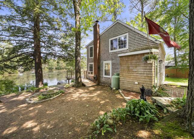 Property at 17A Penn Ave, Deerfield, NH 03037, 2 beds, 1 bath