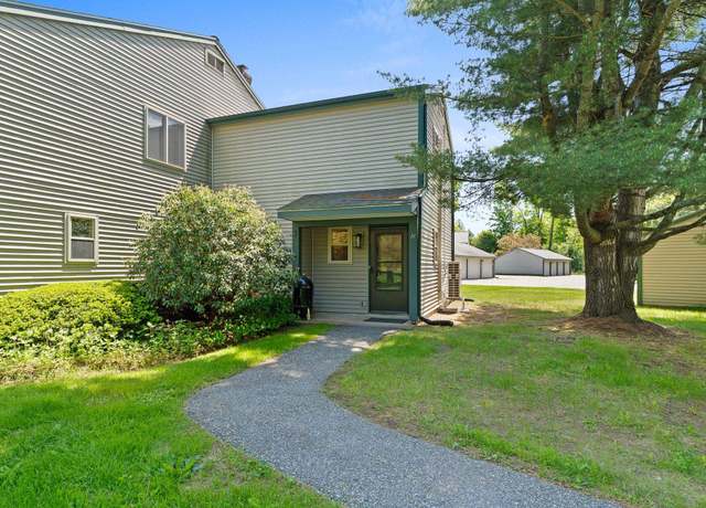 Property at 14 Hideaway Ln, Williston, VT 05495, 2 beds, 1.5 baths