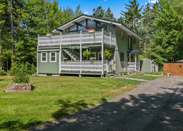 Property at 95 Noyes St, Bethlehem, NH 03574, 4 beds, 2 baths