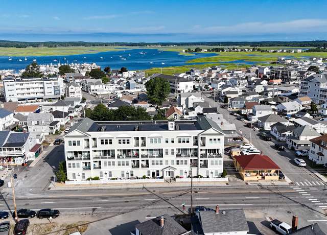 Property at 33 Ocean Blvd #8, Hampton, NH 03842-3040, 2 beds, 2.5 baths