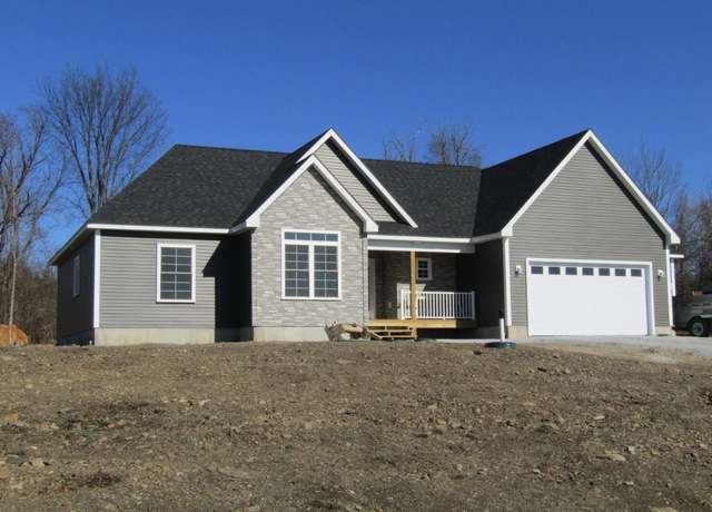 Property at 5 Begnoche Dr #3, Swanton, VT 05488, 3 beds, 2 baths