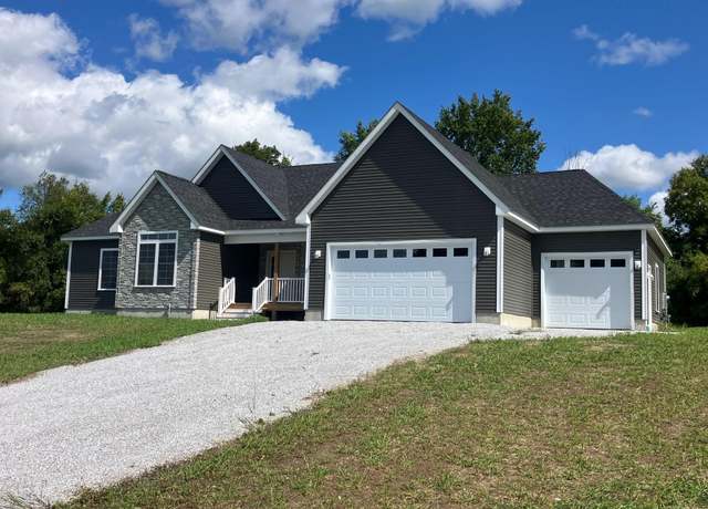 Property at 5 Begnoche Dr #3, Swanton, VT 05488, 3 beds, 2 baths