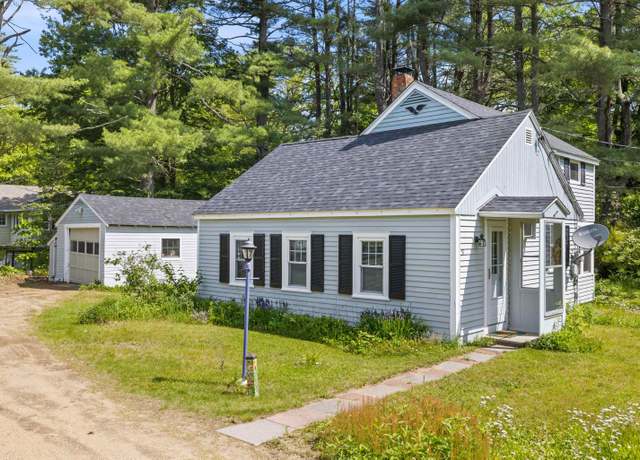 Property at 37 Robin St, Franklin, NH 03235, 3 beds, 1.5 baths