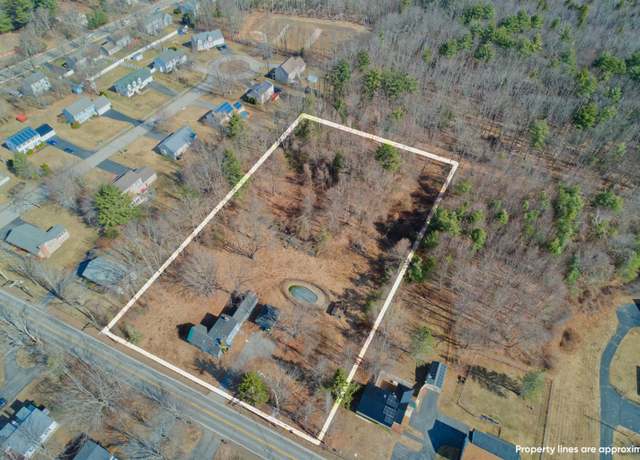 Property at 524 Salmon Falls Rd, Rochester, NH 03868