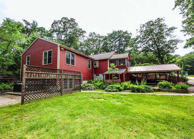 Property at 21 Holbrook Rd, Bedford, NH 03110, 3 beds, 2 baths