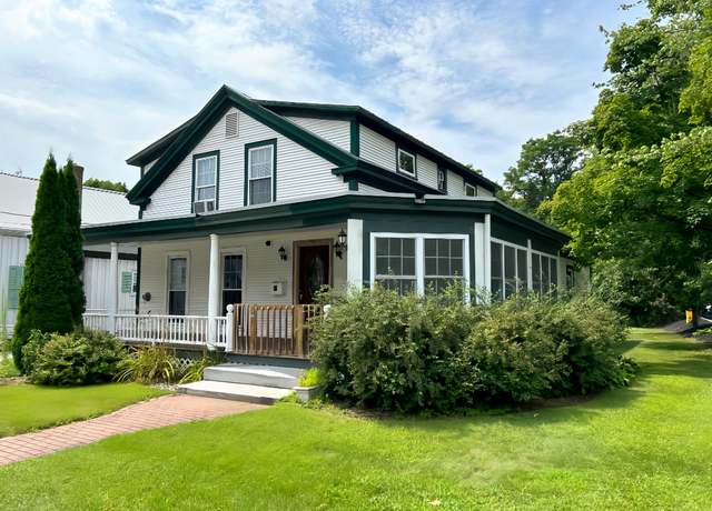 Property at 3 Union St, Brandon, VT 05733, 8 beds, 2.5 baths