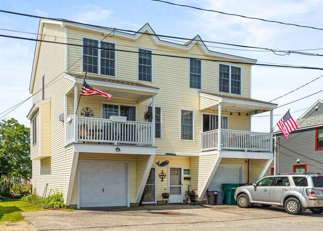 Property at 29 Nudd Ave Unit A, Hampton, NH 03842, 3 beds, 1.5 baths