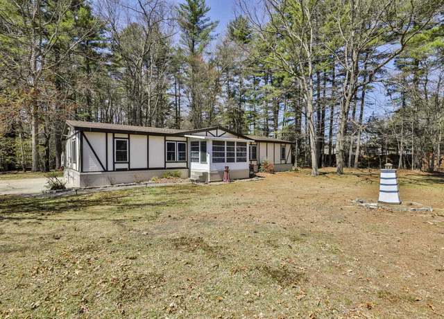 Property at 1 Ann St, Hollis, NH 03049, 3 beds, 2 baths