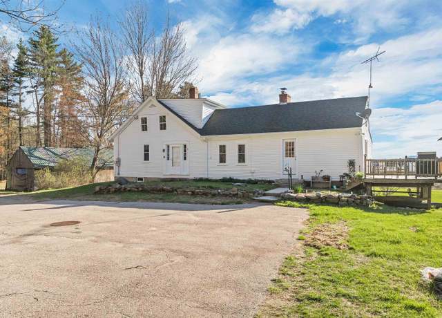 Property at 45 Effingham Rd, Ossipee, NH 03864, 2 beds, 1 bath
