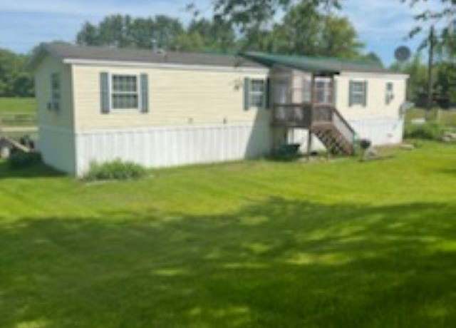 Property at 19 Back Ashuelot Rd, Winchester, NH 03470, 4 beds, 2 baths