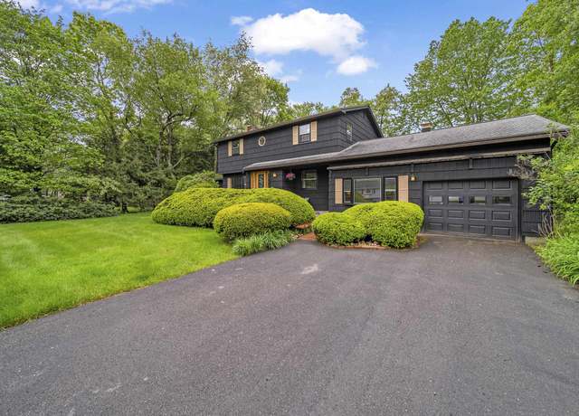 Property at 3 Timber Ln, Merrimack, NH 03054, 5 beds, 2.5 baths