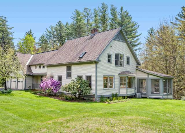Property at 581 Perry Lea Rd, Waterbury, VT 05676, 4 beds, 2.5 baths
