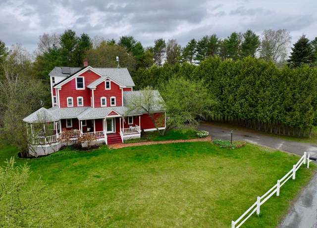 Property at 421 Farmer Dr, St. Johnsbury, VT 05819, 5 beds, 4.5 baths