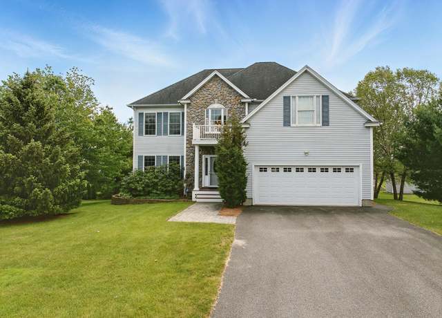 Property at 12 Scenic Ln, Hudson, NH 03051, 4 beds, 2.5 baths