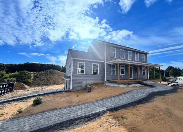 Property at 59 Deer Hill Rd, Brentwood, NH 03833, 4 beds, 3 baths