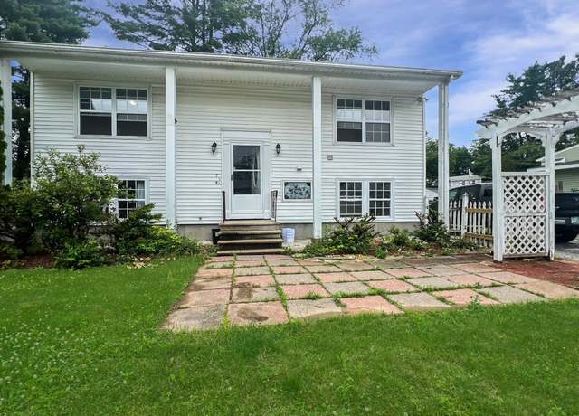 Property at 5 7 Meadow Ln, Allenstown, NH 03275, 2 baths