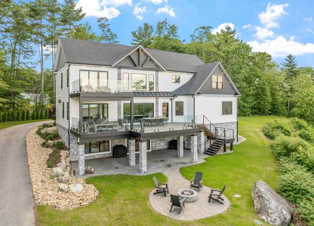 Property at 125 Sterling Dr, Laconia, NH 03246, 6 beds, 5 baths