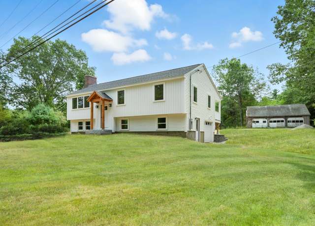 Property at 61 Sargent Rd, Sandown, NH 03873, 3 beds, 1.5 baths