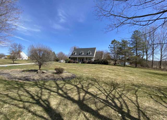 Property at 118 N Pepperell Rd, Hollis, NH 03049, 4 beds, 3.5 baths
