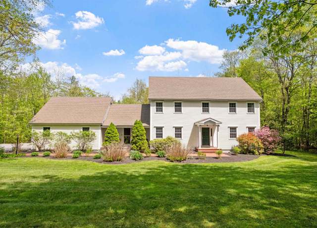Property at 211 Hedgerose Ln, Hopkinton, NH 03229, 5 beds, 4 baths