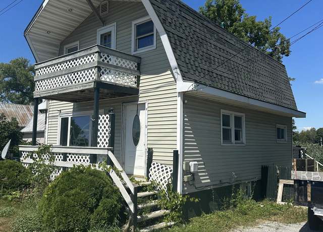 Property at 497 Lake Rd, St. Albans Town, VT 05478, 3 beds, 1.5 baths