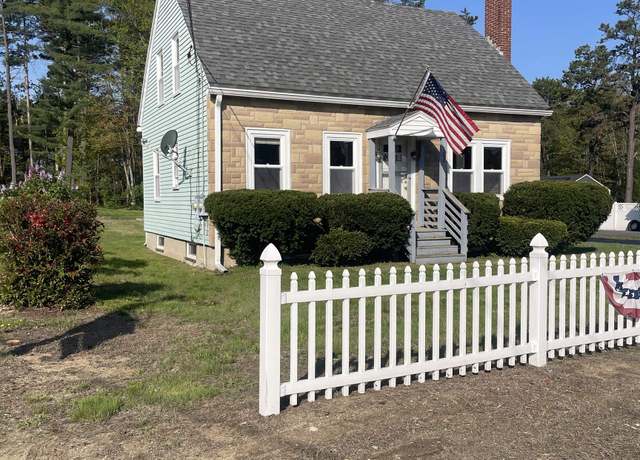 Property at 102 Chestnut Hill Rd, Rochester, NH 03867, 2 beds, 1 bath