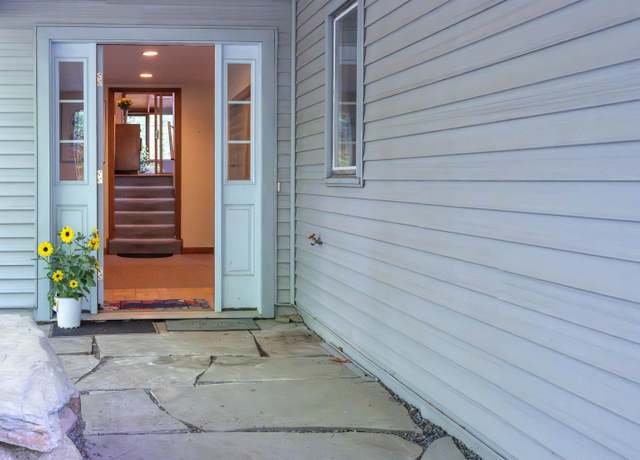 Property at 117 Underhill Rd, Hartford, VT 05059, 3 beds, 3 baths