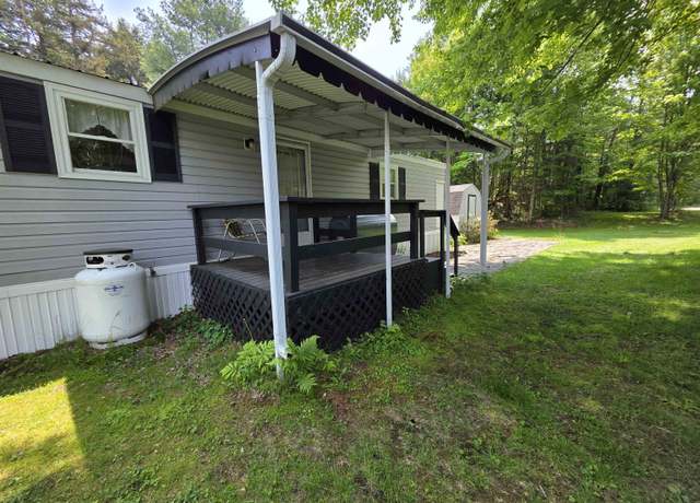 Property at 284 Sandy Pines Rd, East Montpelier, VT 05651, 2 beds, 2 baths