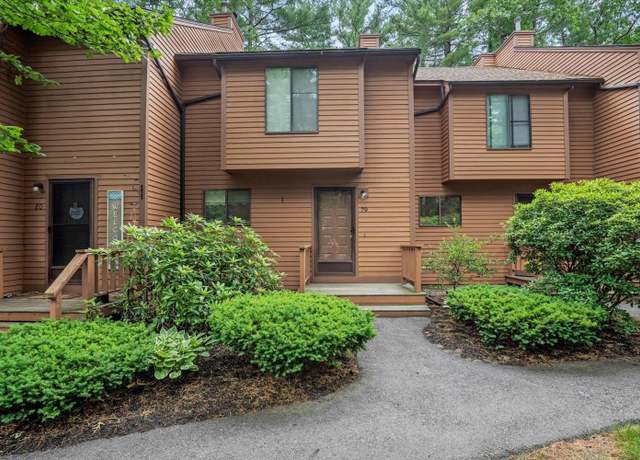 Property at 79 Dunvegan Woods Dr #79, Hampton, NH 03842, 2 beds, 2.5 baths