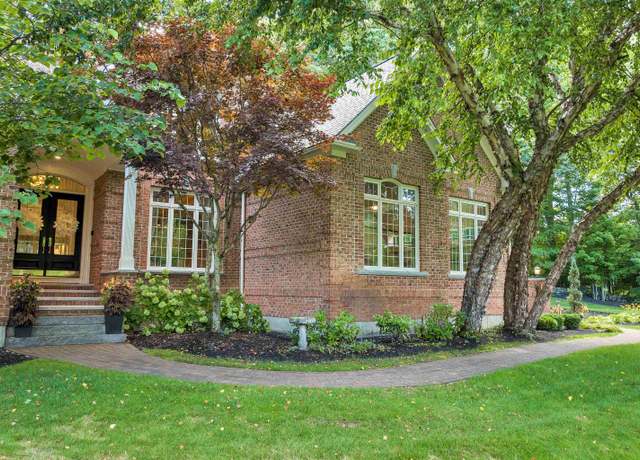 Property at 60 Riddle Dr, Bedford, NH 03110, 4 beds, 4.5 baths