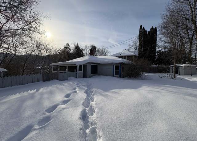 Property at 166 Hooker Hill Rd, St. Johnsbury, VT 05819, 2 beds, 1 bath