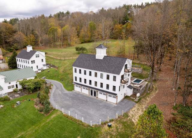 Property at 51 Watkins Way Unit 2, Woodstock, VT 05091, 3 beds, 2.5 baths