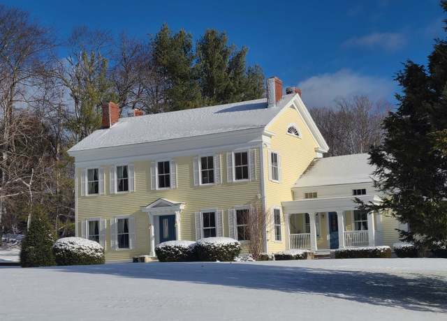 Property at 164 Landmark Ln, Manchester, VT 05255, 4 beds, 3.5 baths