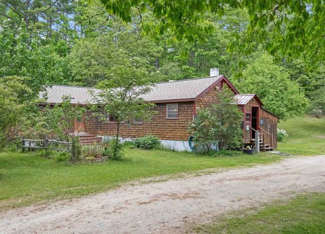 Property at 1542 Clement Hill Rd, Hopkinton, NH 03229, 3 beds, 1.5 baths