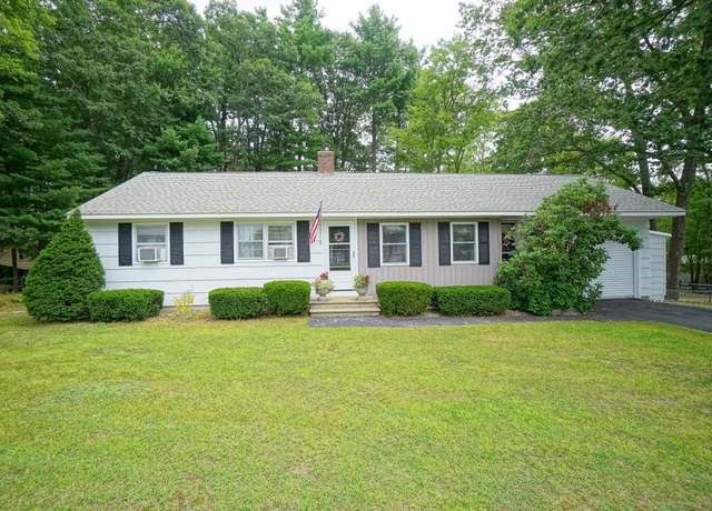 Property at 640 Weston Rd, Manchester, NH 03109, 3 beds, 1.5 baths