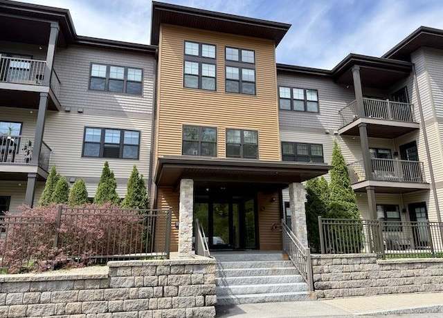 Property at 150 US Route 1 Byp #105, Portsmouth, NH 03801, 2 beds, 2 baths