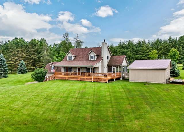 Property at 532 N Jay Rd, Troy, VT 05859, 3 beds, 2 baths