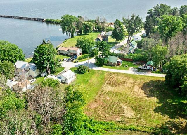 Property at 36A Pauline Dr, Alburgh, VT 05440