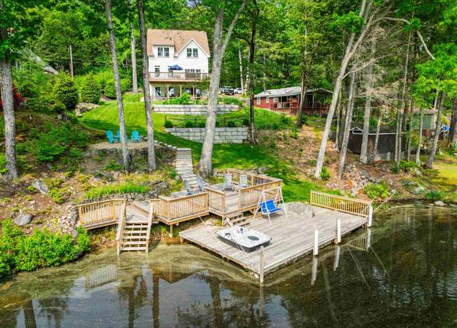 Property at 71 Lakeview Dr, Nottingham, NH 03290, 3 beds, 2.5 baths