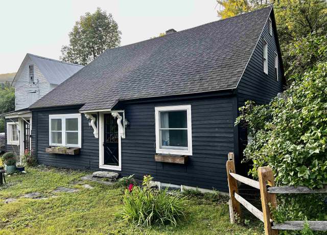 Property at 70 Worden Ln, Townshend, VT 05359, 3 beds, 1.5 baths