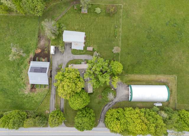 Property at 776 Arnold District Rd, Brandon, VT 05733, 4 beds, 2 baths